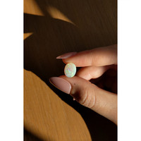 3.85 Ct. White Opal from Australia Life Style