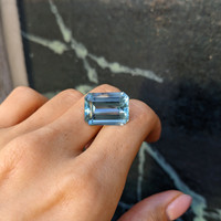 15.37 Ct. Blue Aquamarine from Brazil Life Style