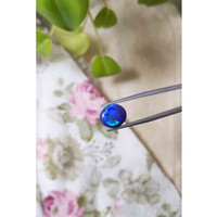 4.34 Ct. Cabochon Black Opal from Australia Life Style