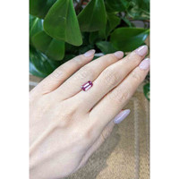 1.57 Ct. Malaya Garnet from Tanzania Life Style