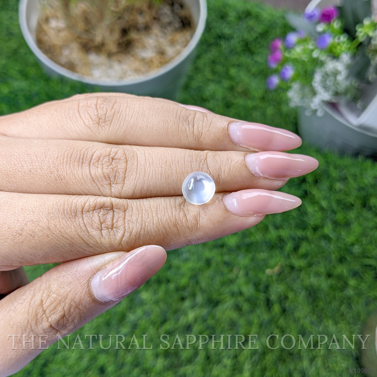 2.95 Ct. Cabochon Moonstone from Madagascar