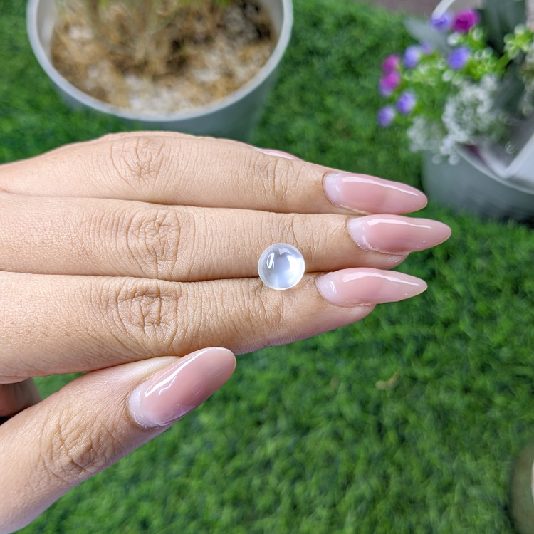 2.95 Ct. Cabochon Moonstone from Madagascar