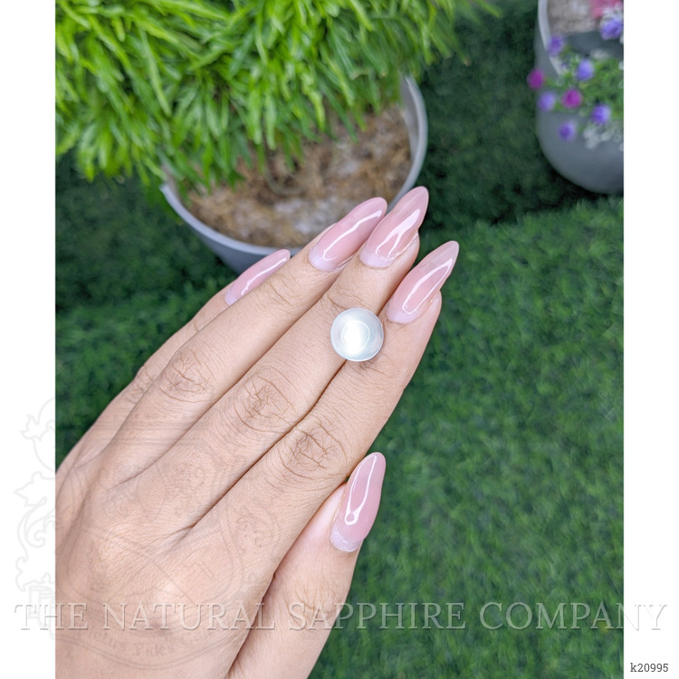 4.72 Ct. Cabochon Moonstone from Madagascar