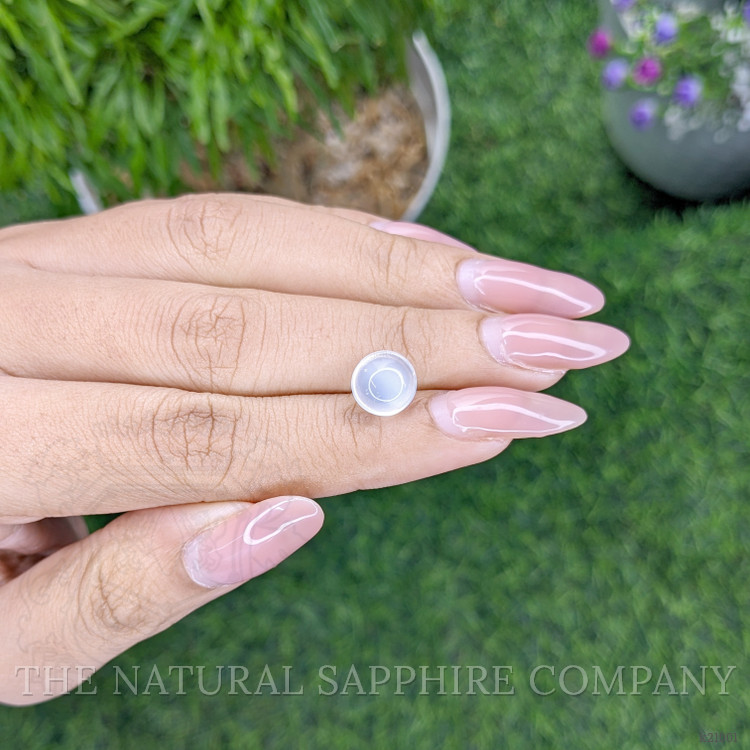 2.94 Ct. Cabochon Moonstone from Madagascar