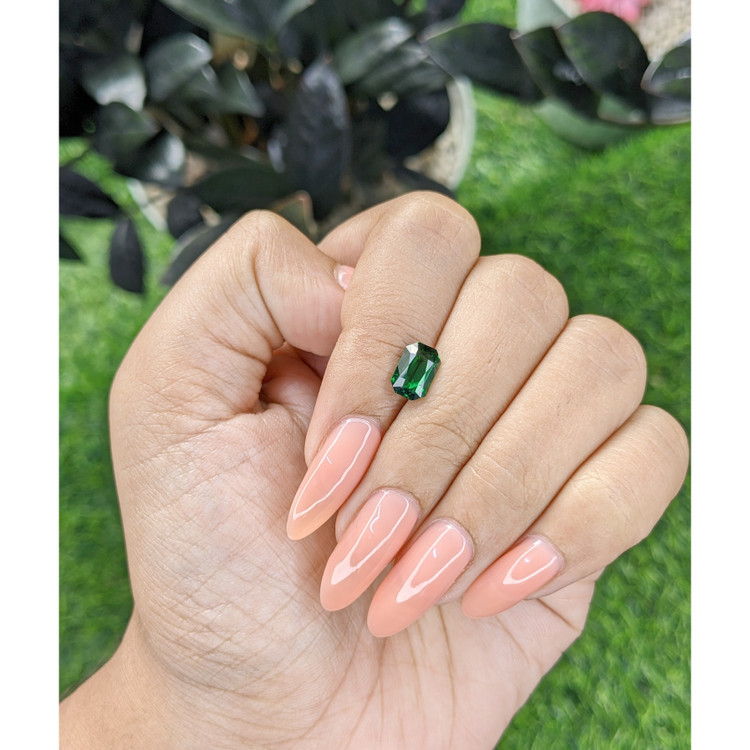 1.52 Ct. Tsavorite Garnet from Tanzania