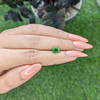 1.52 Ct. Tsavorite Garnet from Tanzania Life Style