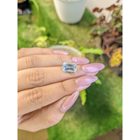 3.22 Ct. Aquamarine from Tanzania Life Style