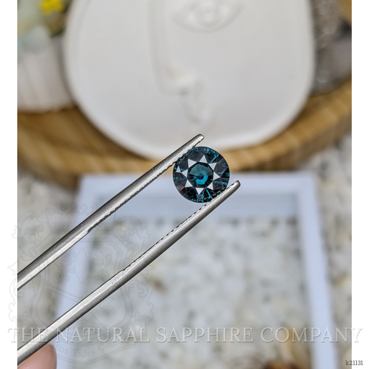 1.91 Ct. Spinel from Ceylon (Sri Lanka)