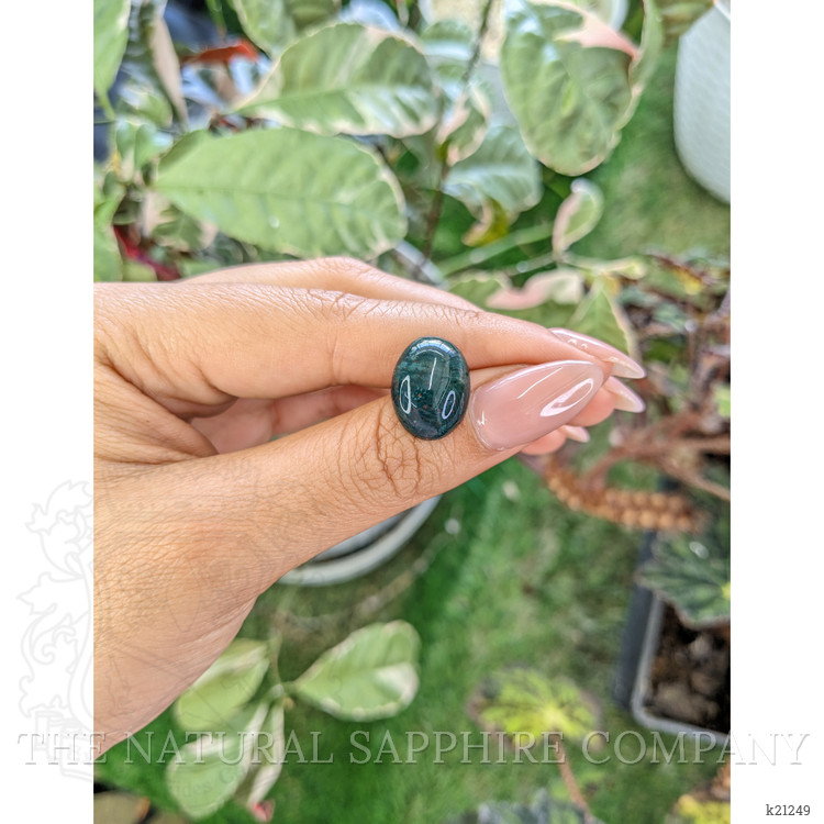 8.02 Ct. Green with Red Spots Cabochon Bloodstone (Heliotrope) from Madagascar