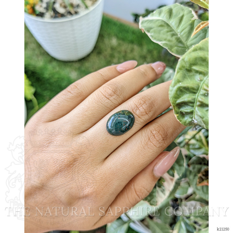 7.65 Ct. Green with Red Spots Cabochon Bloodstone (Heliotrope) from Brazil