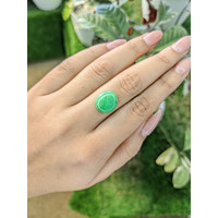 5.67 Ct. Cabochon Jade from Burma (Myanmar) Life Style