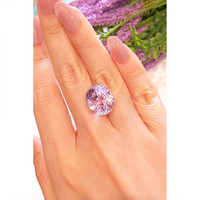 18.30 Ct. Kunzite from Afghanistan Life Style