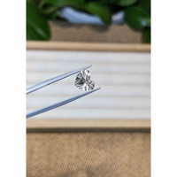 2.86 Ct. Topaz from Brazil Life Style