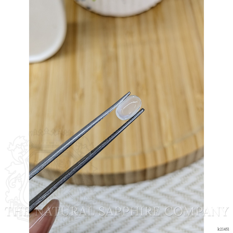 1.51 Ct. Cabochon Moonstone from Ceylon (Sri Lanka)