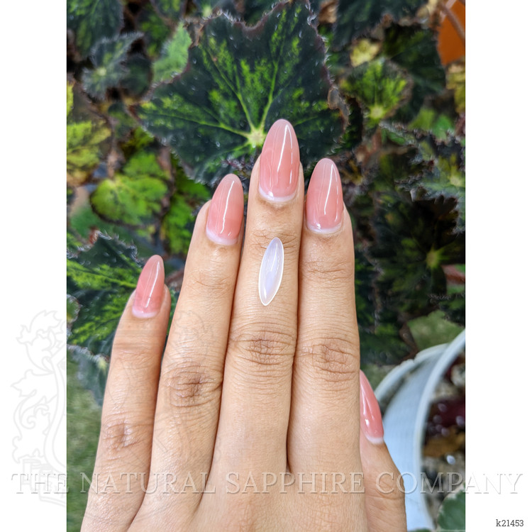 2.89 Ct. Cabochon Moonstone from Ceylon (Sri Lanka)