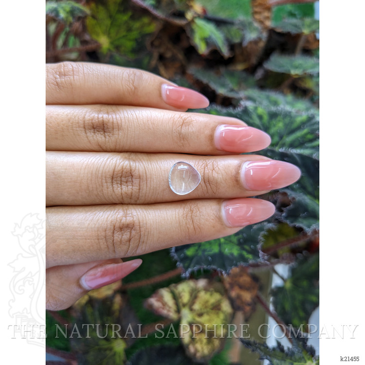 3.75 Ct. Cabochon Moonstone from Ceylon (Sri Lanka)