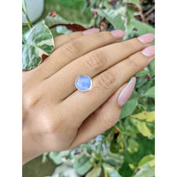 5.32 Ct. Cabochon Moonstone from Ceylon (Sri Lanka) Life Style