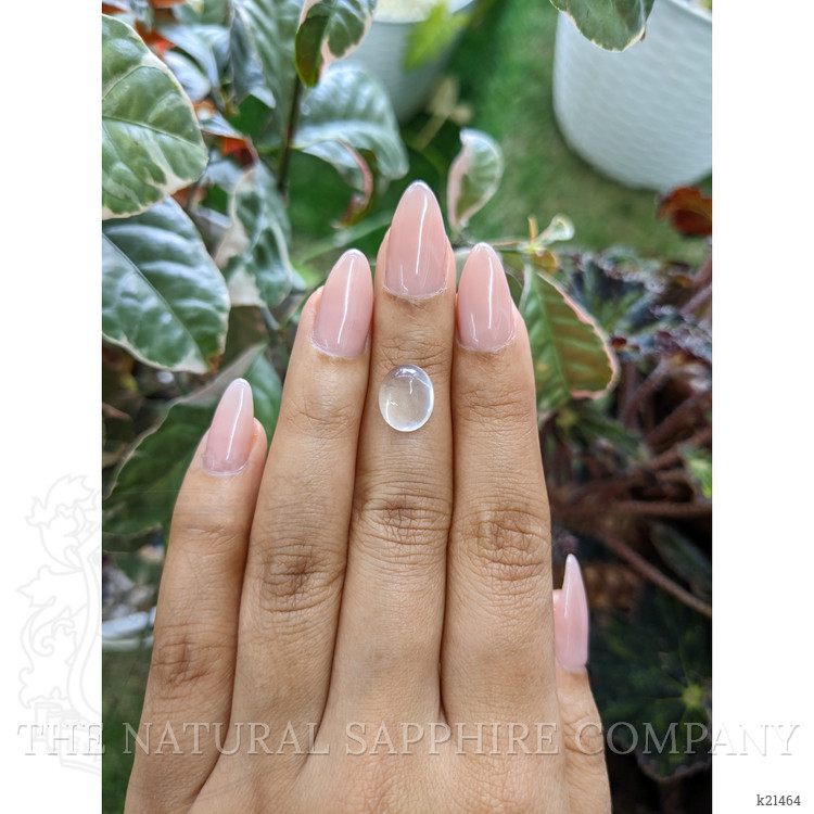 4.43 Ct. Cabochon Moonstone from Ceylon (Sri Lanka)