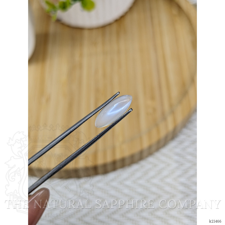 2.19 Ct. Cabochon Moonstone from Ceylon (Sri Lanka)