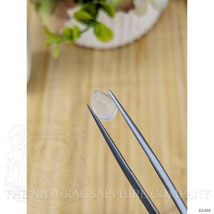 1.28 Ct. Cabochon Moonstone from Ceylon (Sri Lanka)