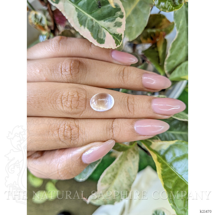 5.20 Ct. Blue Flash Cabochon Moonstone from Ceylon (Sri Lanka)