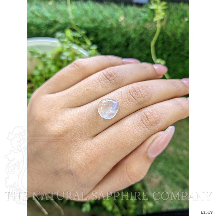 6.33 Ct. Cabochon Moonstone from Ceylon (Sri Lanka)