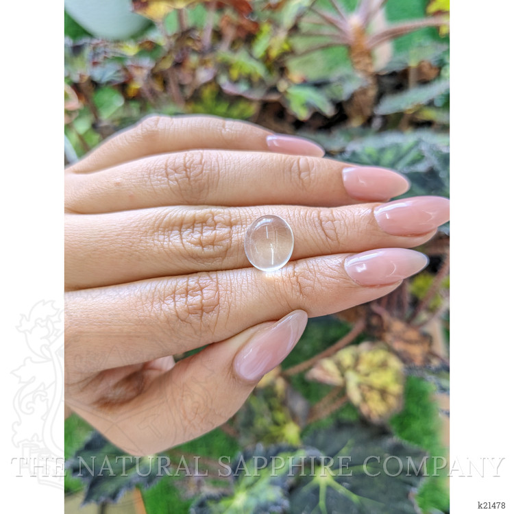 6.47 Ct. Cabochon Moonstone from Ceylon (Sri Lanka)