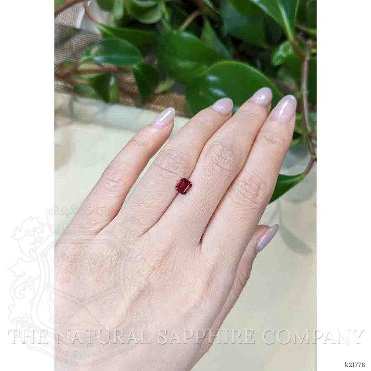 1.06 Ct. Rhodolite Garnet from Tanzania