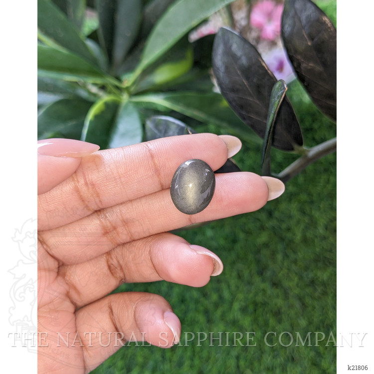 9.31 Ct. Grey Cabochon Moonstone from Ceylon (Sri Lanka)