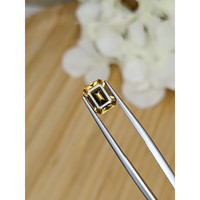 3.01 Ct. Zircon from Ceylon (Sri Lanka) Life Style