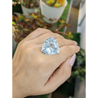 38.45 Ct. Topaz from Ceylon (Sri Lanka) Life Style