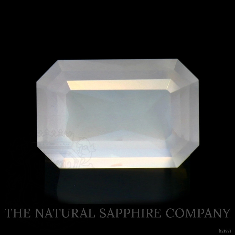 4.51 Ct. Moonstone from Ceylon (Sri Lanka)