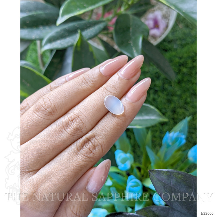 2.29 Ct. Cabochon Moonstone from Ceylon (Sri Lanka)