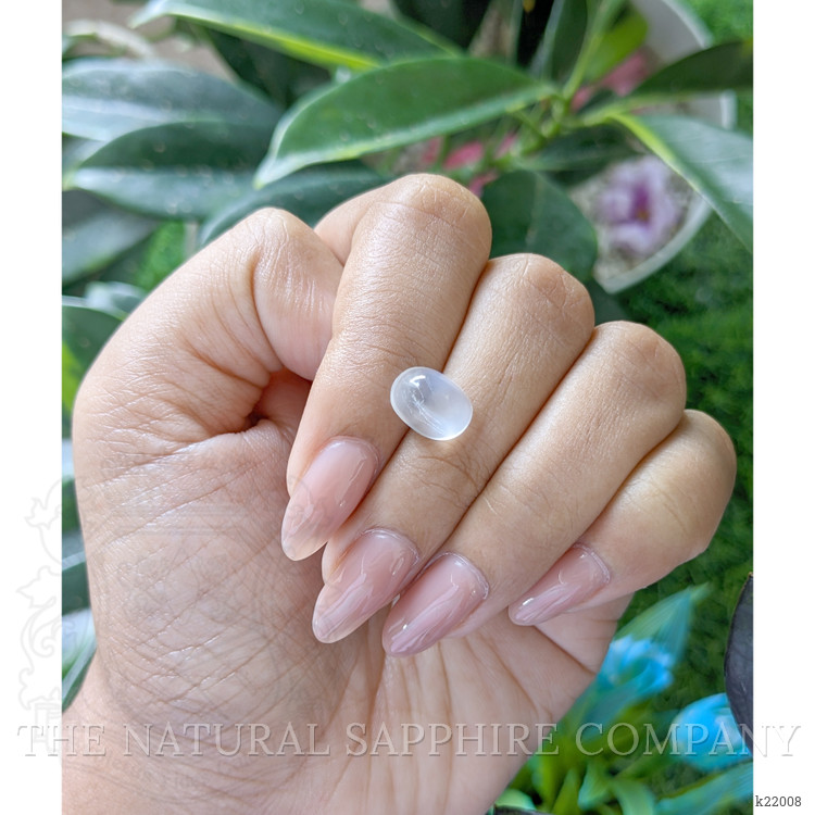 3.93 Ct. Cabochon Moonstone from Ceylon (Sri Lanka)