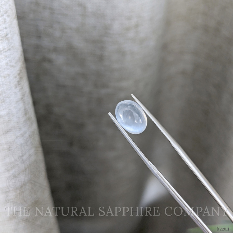 2.82 Ct. White Cabochon Moonstone from Ceylon (Sri Lanka)
