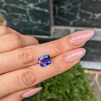 4.10 Ct. Tanzanite from Tanzania Life Style