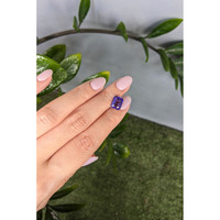 3.15 Ct. Violet Tanzanite from Tanzania Life Style