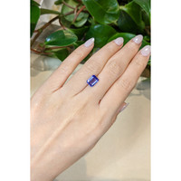 2.46 Ct. Tanzanite from Tanzania Life Style