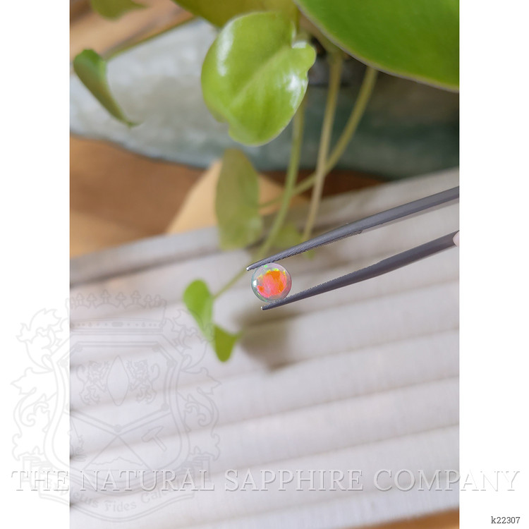 0.48 Ct. Cabochon Crystal/Jelly Opal from Australia