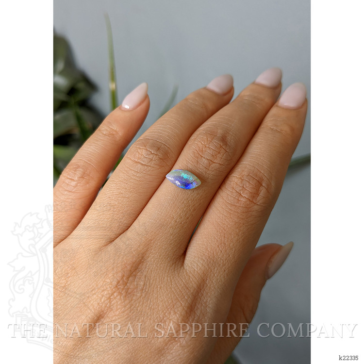 0.83 Ct. Cabochon Crystal/Jelly Opal from Australia