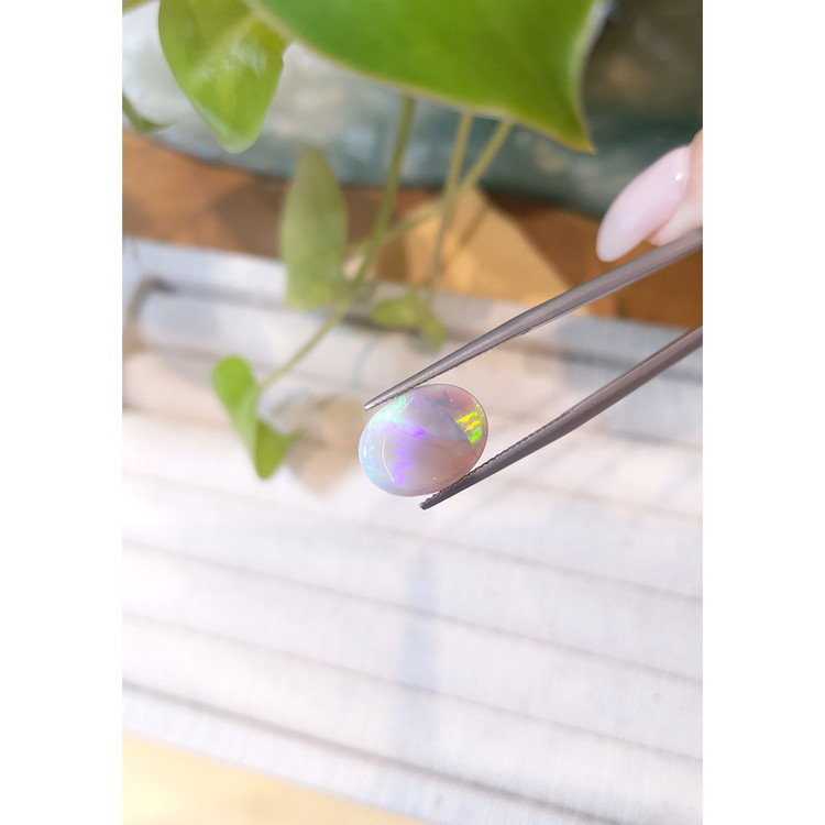 3.35 Ct. Cabochon Crystal/Jelly Opal from Australia