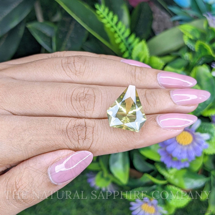 11.40 Ct. Lemon Quartz