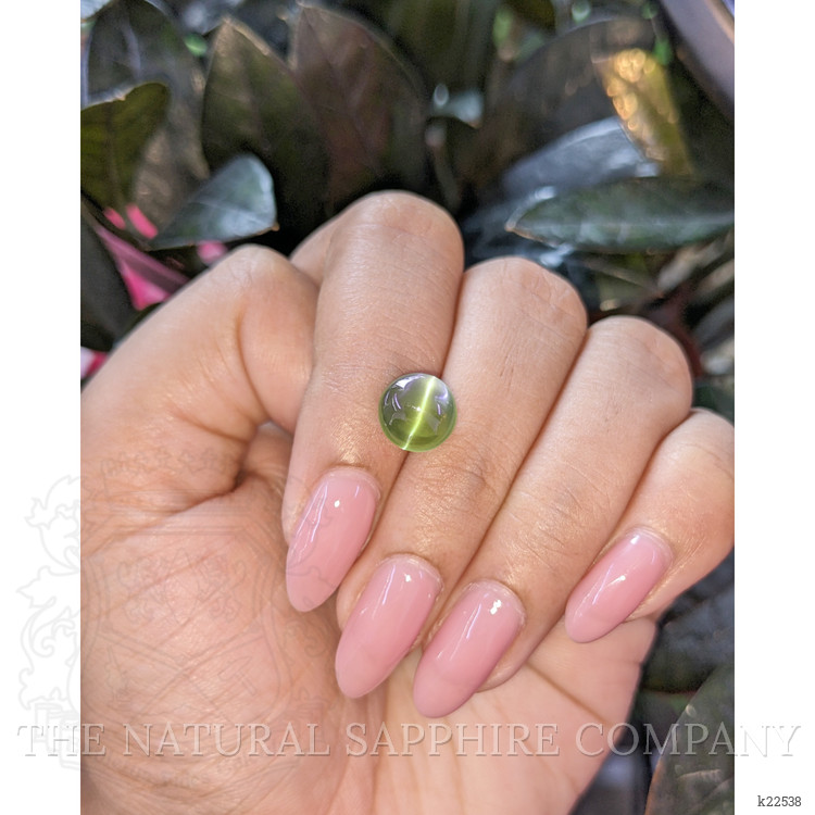 5.06 Ct. Cabochon Alexandrite from Ceylon (Sri Lanka)