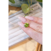 3.87 Ct. Peridot from Afghanistan Life Style