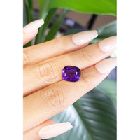 4.82 Ct. Amethyst from Brazil Life Style
