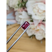 2.69 Ct. Rhodolite Garnet from Ceylon (Sri Lanka) Life Style