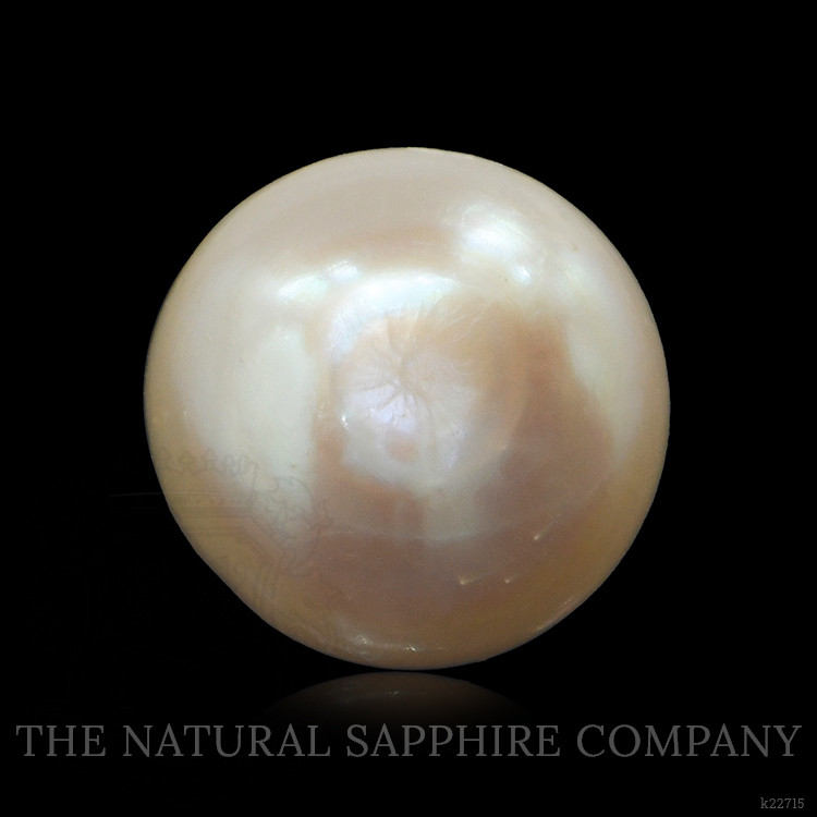 3.28 Ct. Cream with Gold Overtone South Sea Pearl from Australia