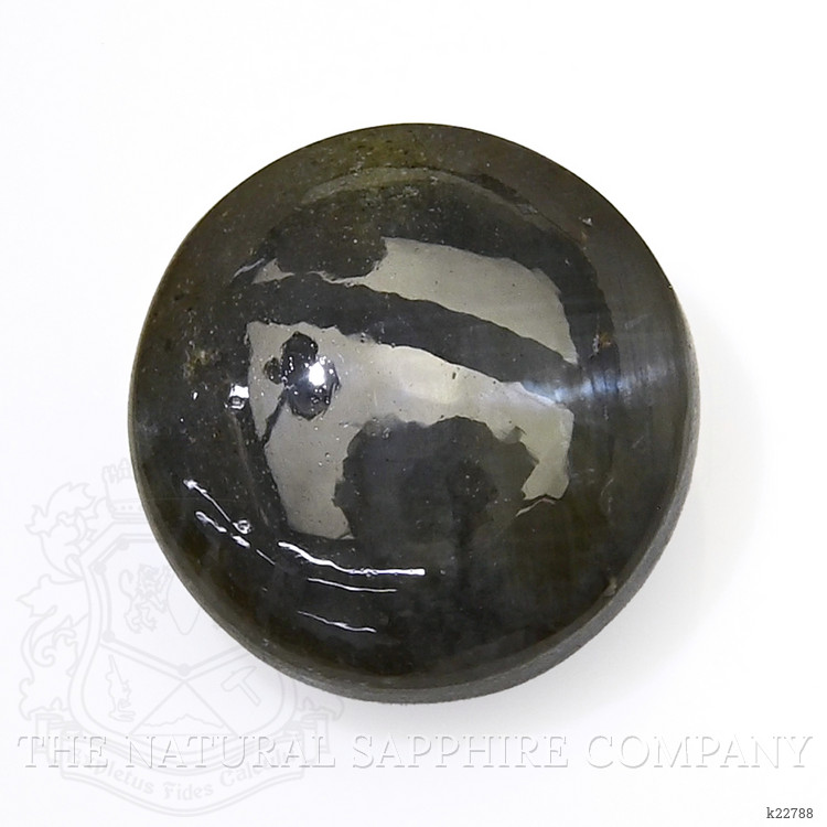 6.61 Ct. Green Cabochon Chrysoberyl from Ceylon (Sri Lanka)