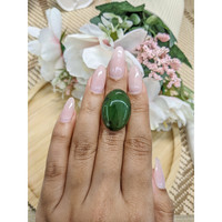 18.80 Ct. Cabochon Jade from Burma (Myanmar) Life Style