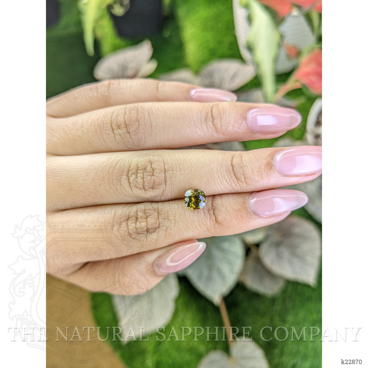 1.39 Ct. Alexandrite from Ceylon (Sri Lanka)